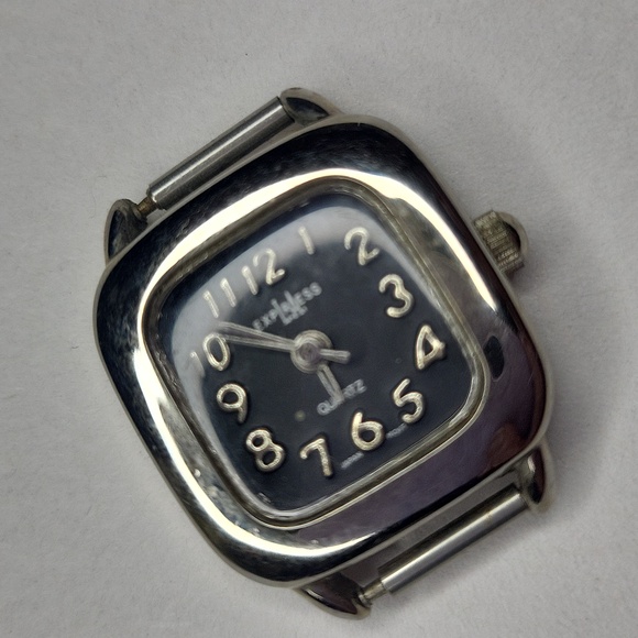 LA Express Silver-Tone Quartz Watch - Picture 3 of 3